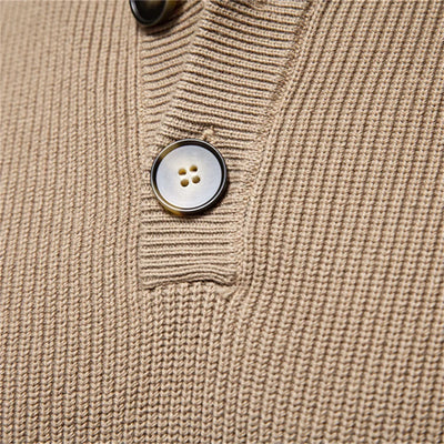 Nils | Herenpullover met knoopdesign